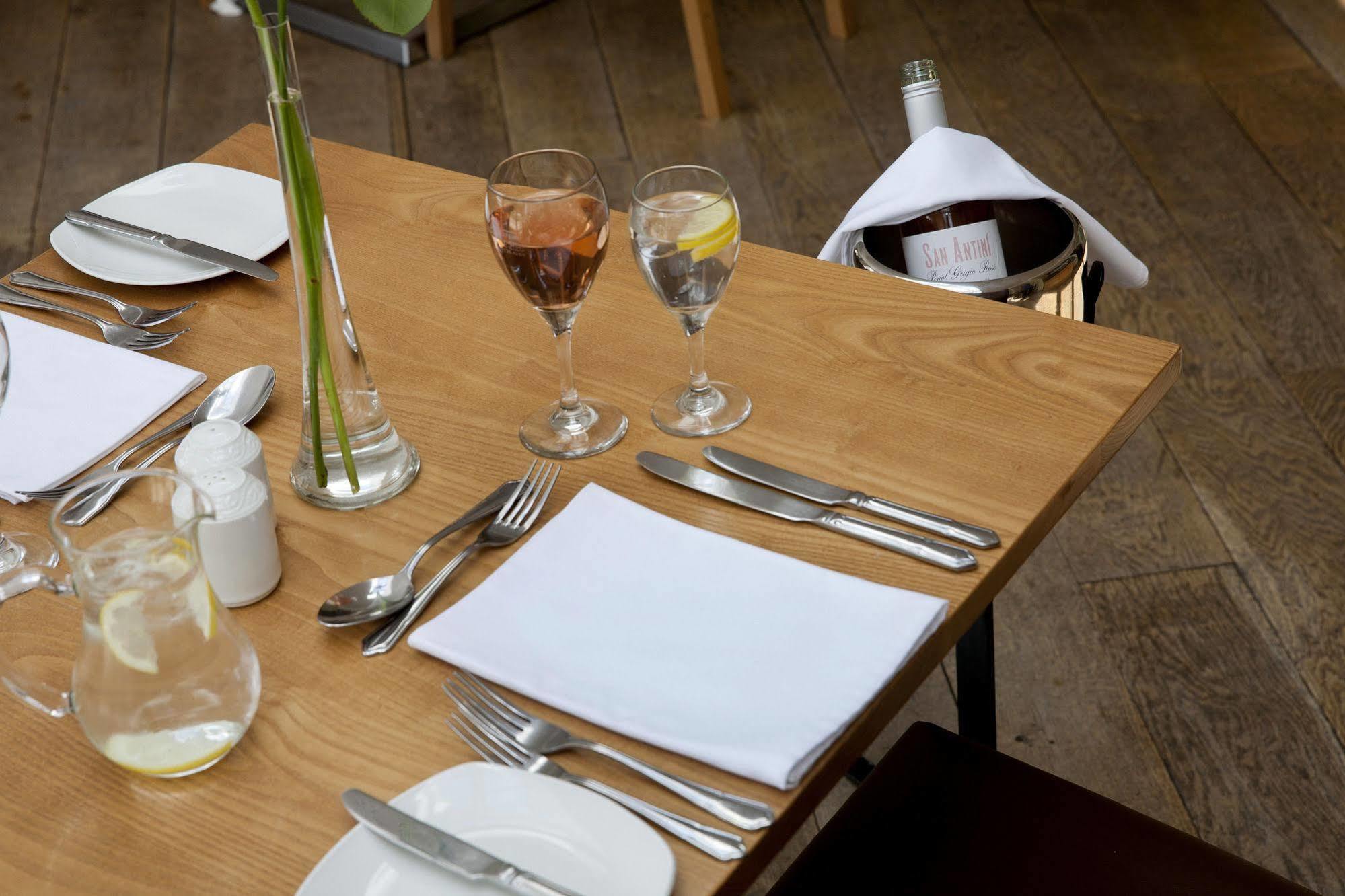 Little Silver Country Hotel Tenterden Esterno foto