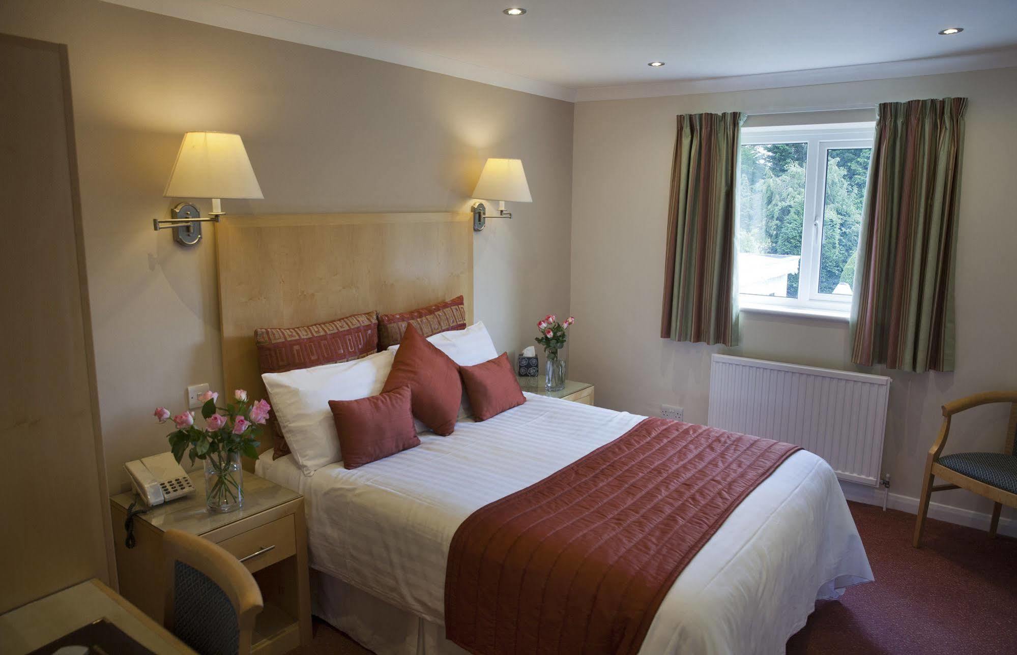 Little Silver Country Hotel Tenterden Esterno foto