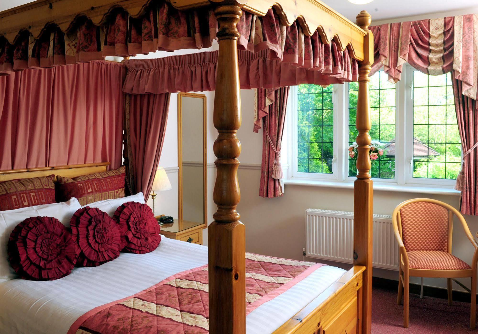 Little Silver Country Hotel Tenterden Esterno foto